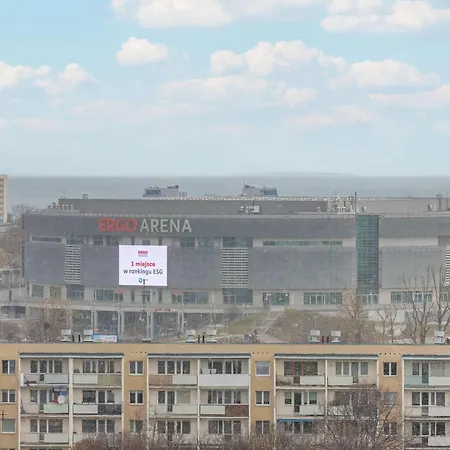 Апартаменты Family With 3 Bedrooms And Balcony By Renters