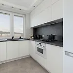 Family With 3 Bedrooms And Balcony By Renters * Γκντανσκ