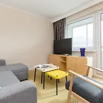 Family With 3 Bedrooms And Balcony By Renters * Γκντανσκ