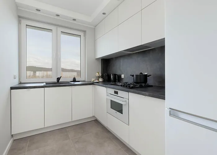 Family With 3 Bedrooms And Balcony By Renters * Gdańsk