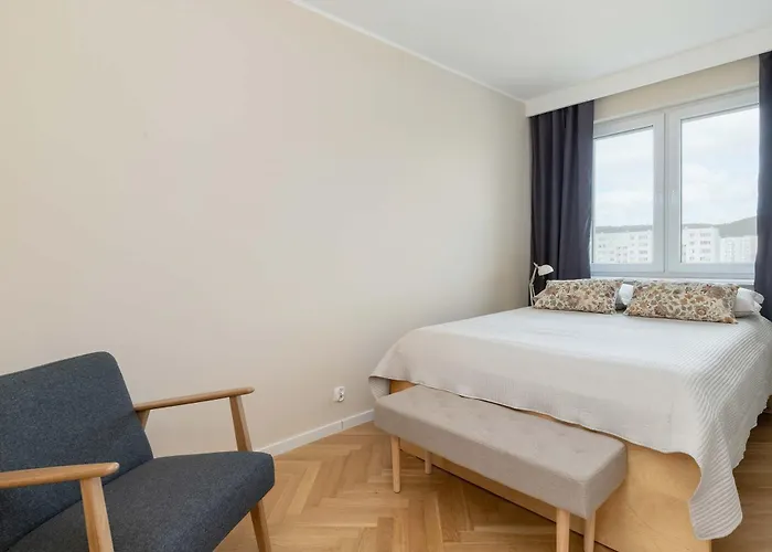 Family With 3 Bedrooms And Balcony By Renters Appartement Gdańsk